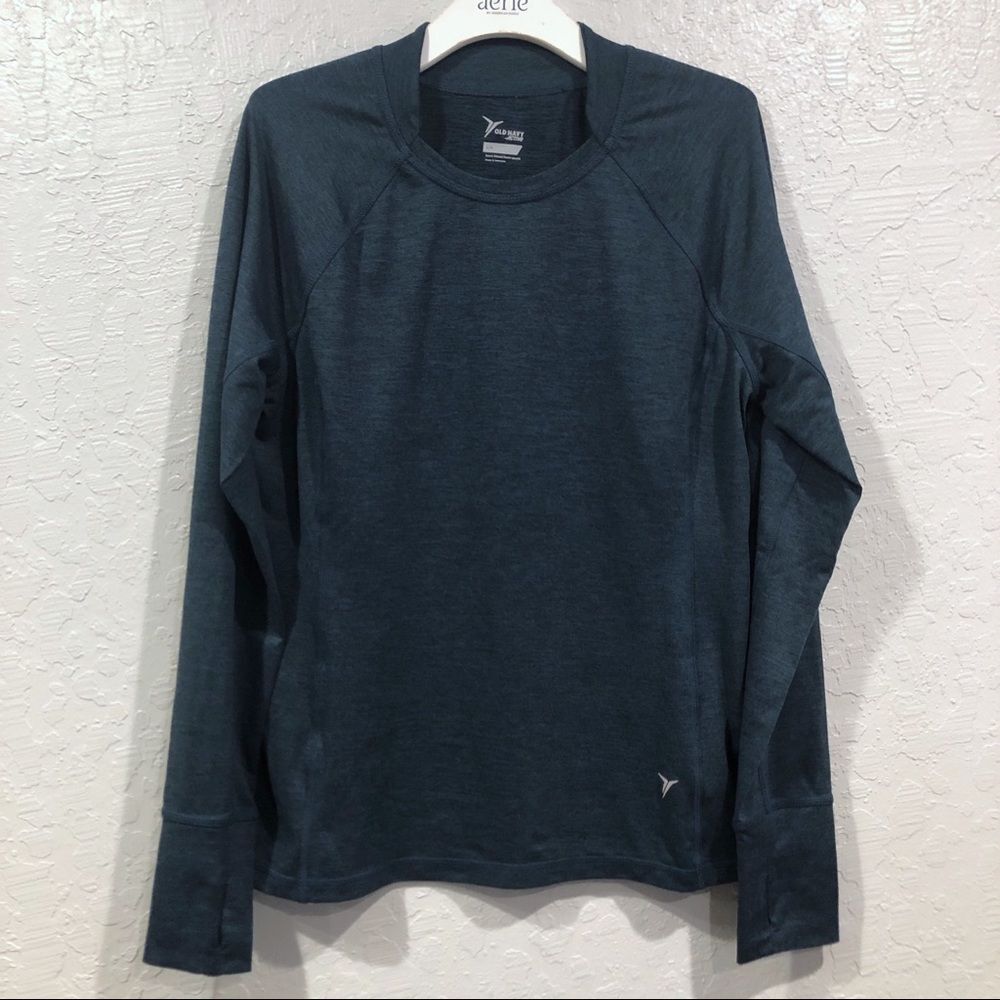 Old Navy Long-sleeved Active Runners Top – L